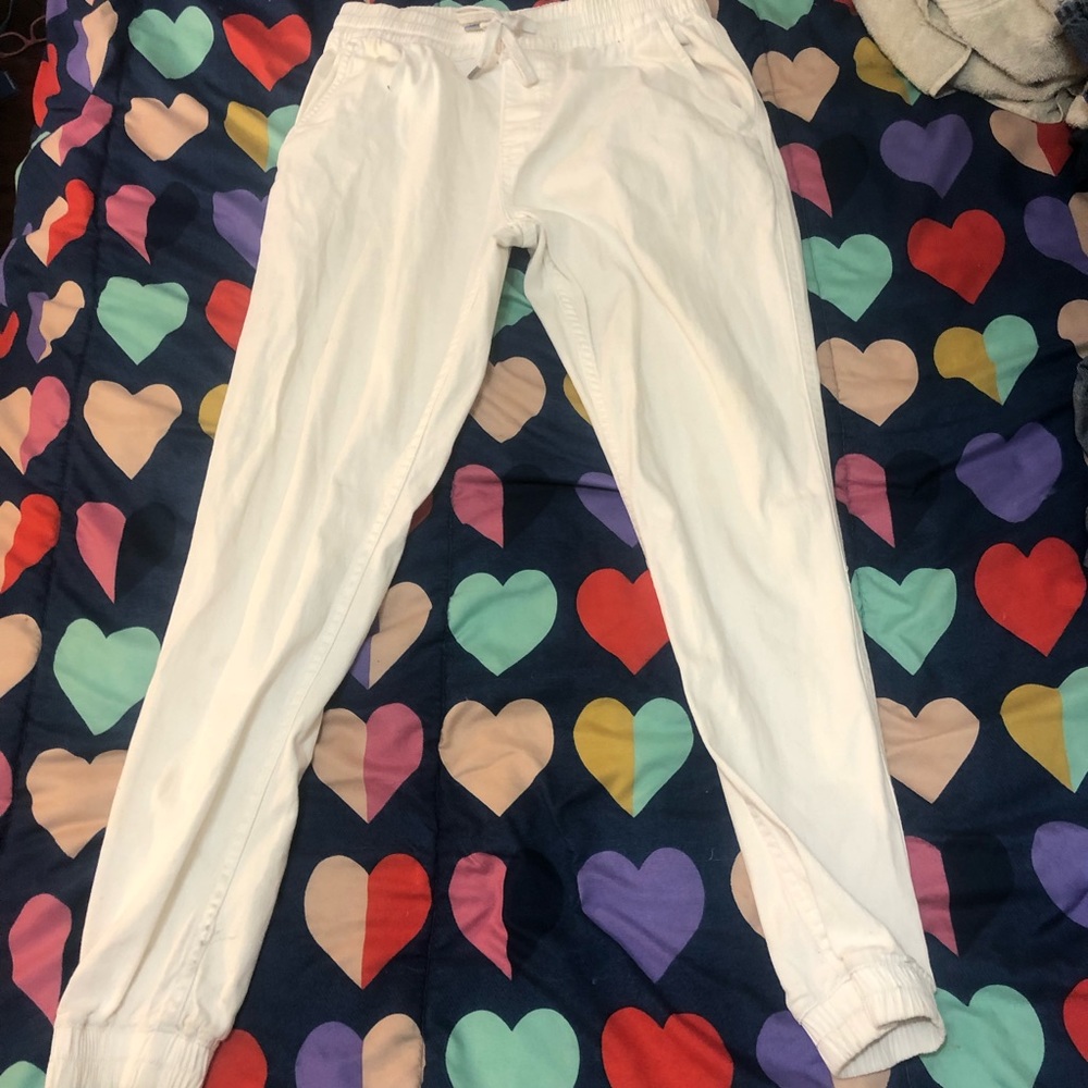 White jogger/sweat pants